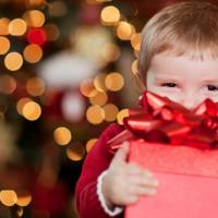 Regali Di Natale Per Beneficenza.Natale Regali Per Bambini E Ragazzi